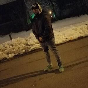 Meet your Posher, Quinton